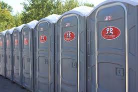 Best Deluxe Portable Toilet Rental  in Mount Oliver, PA